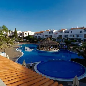 fairways-club-one-bedroom-apartment.tenerifehoteles.net/